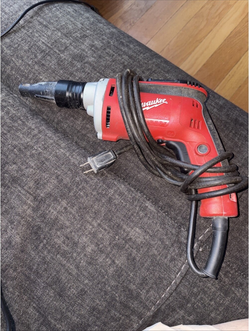Milwaukee 6742-20 Drywall Screwdriver TESTED WORKING